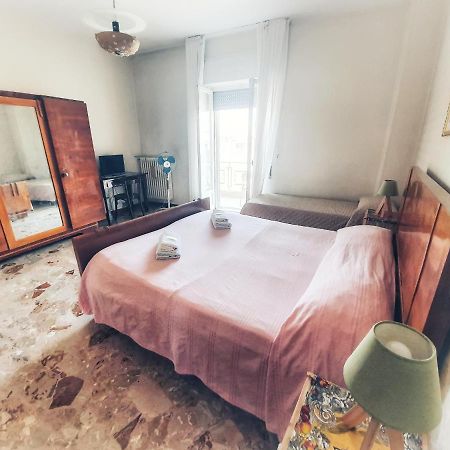 Ccc Matera Short Term Rooms Ccc Bagian luar foto