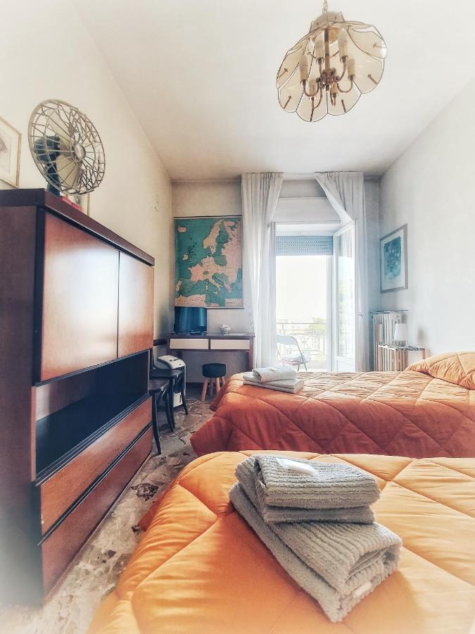 Ccc Matera Short Term Rooms Ccc Bagian luar foto