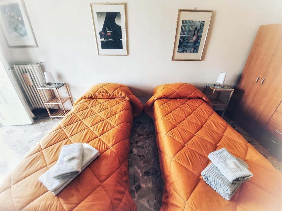 Ccc Matera Short Term Rooms Ccc Bagian luar foto