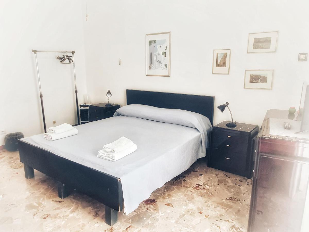 Ccc Matera Short Term Rooms Ccc Bagian luar foto