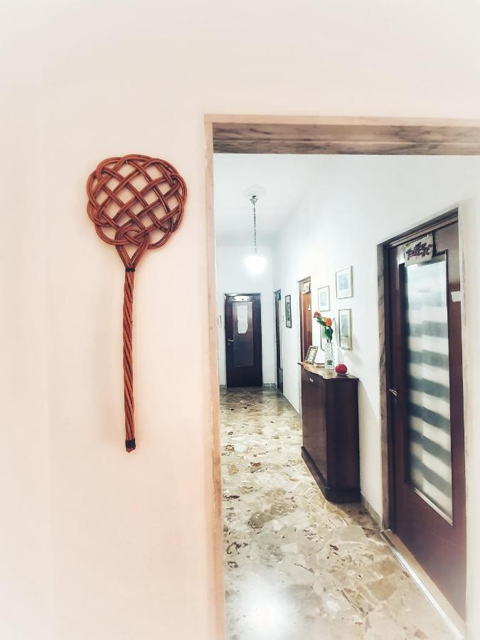 Ccc Matera Short Term Rooms Ccc Bagian luar foto