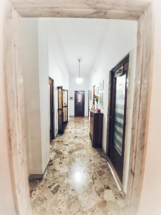 Ccc Matera Short Term Rooms Ccc Bagian luar foto
