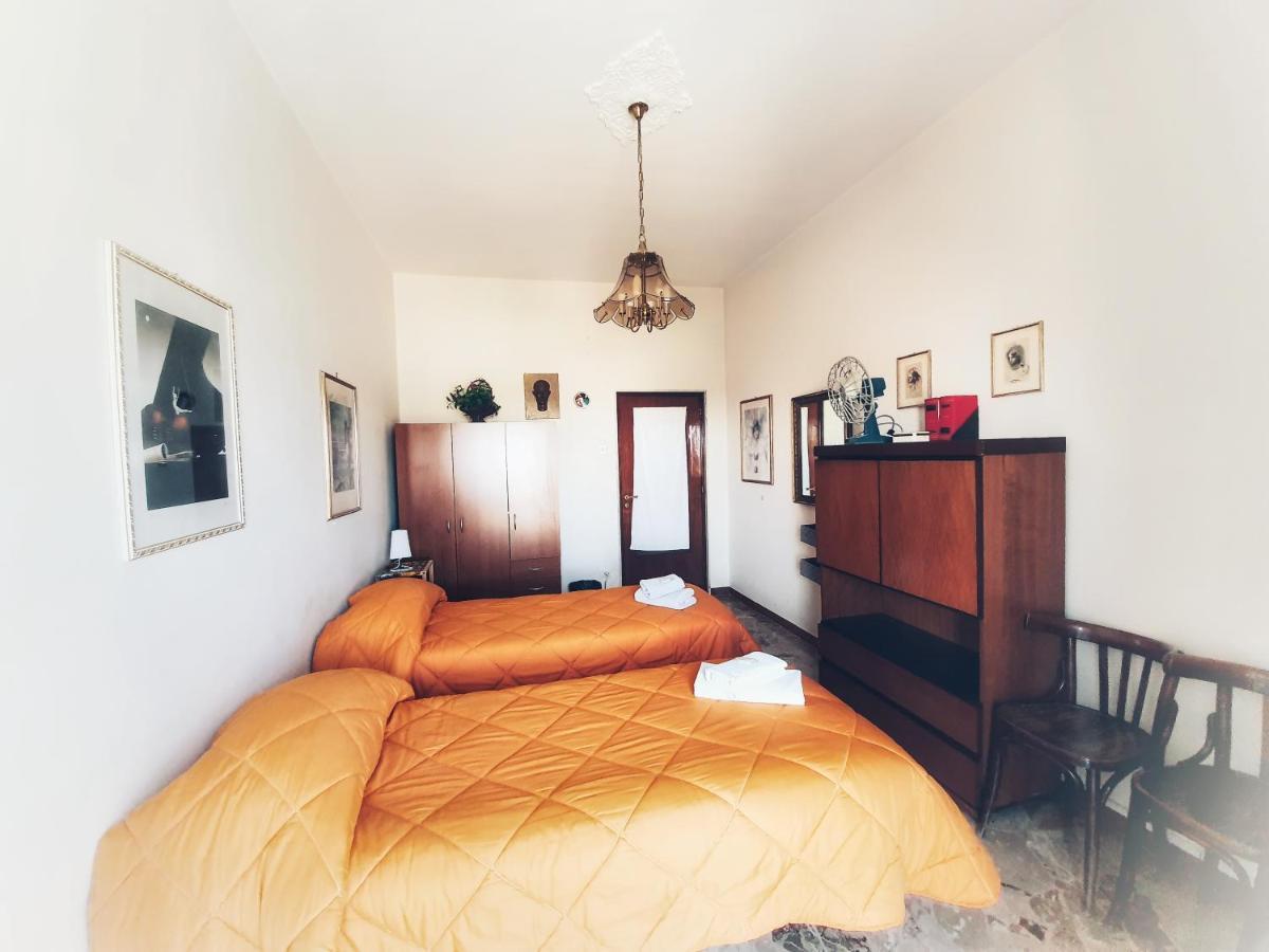 Ccc Matera Short Term Rooms Ccc Bagian luar foto