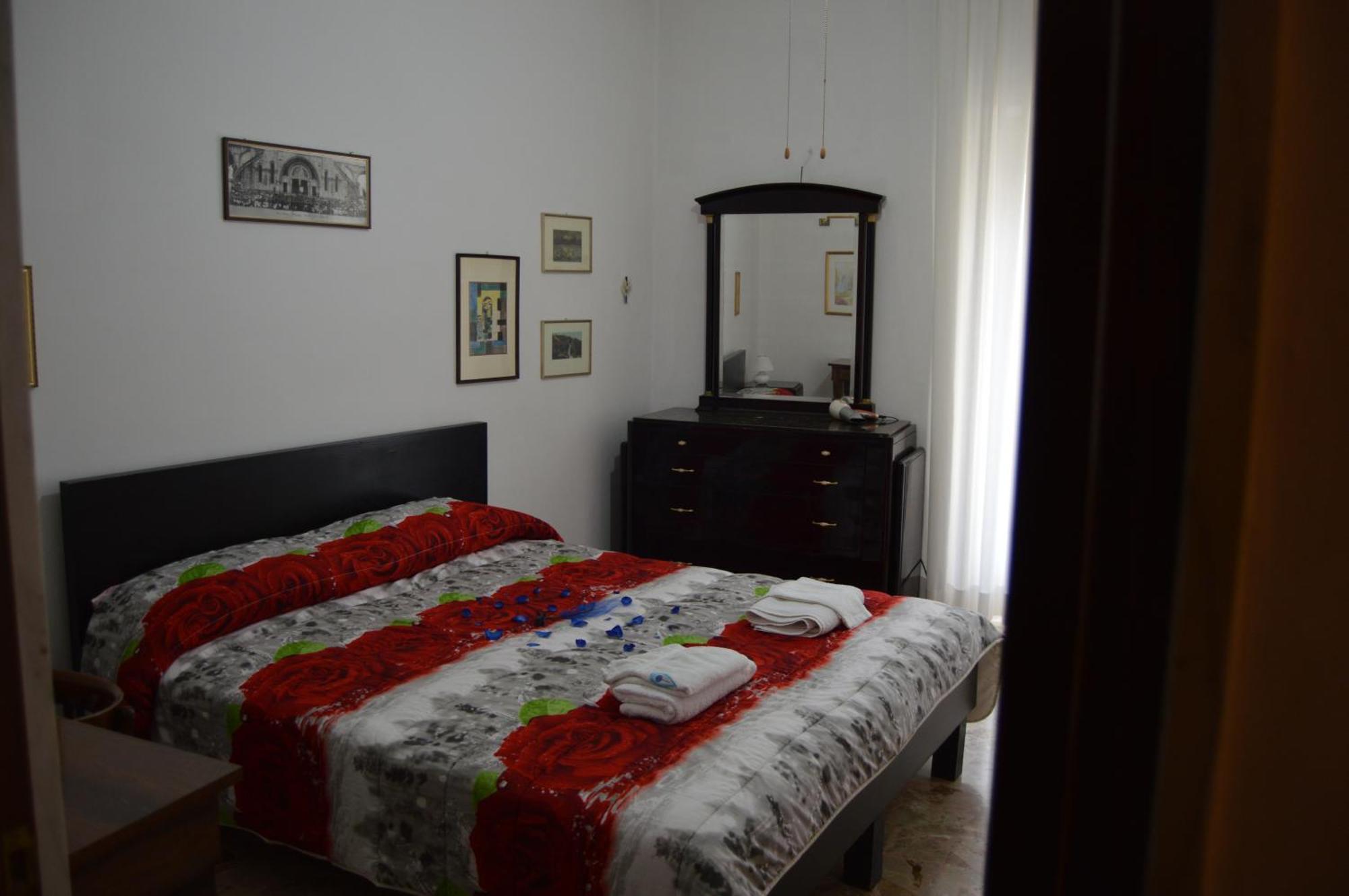 Ccc Matera Short Term Rooms Ccc Bagian luar foto