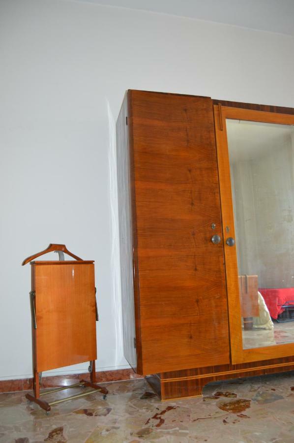 Ccc Matera Short Term Rooms Ccc Bagian luar foto